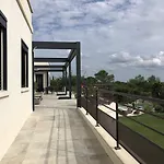 Villa Des Cabres