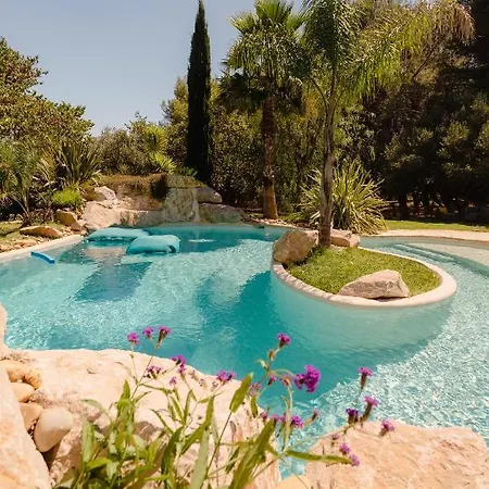 ヴィラ Des Cabres リュネル