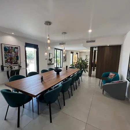 Des Cabres Villa Lunel (Herault)